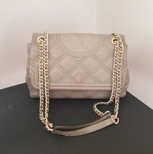 tory burch quilting handbolsas